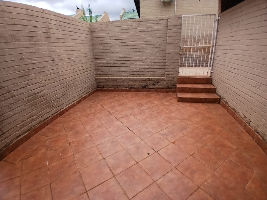 To Let 3 Bedroom Property for Rent in Kuruman Northern Cape